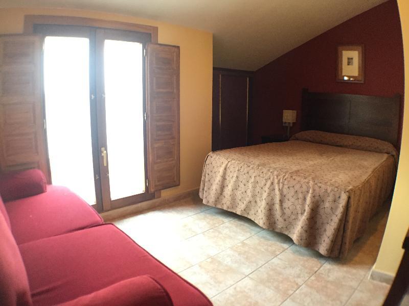 La Trufa Negra Apartamentos Teruel Eksteriør bilde