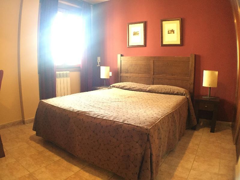 La Trufa Negra Apartamentos Teruel Eksteriør bilde